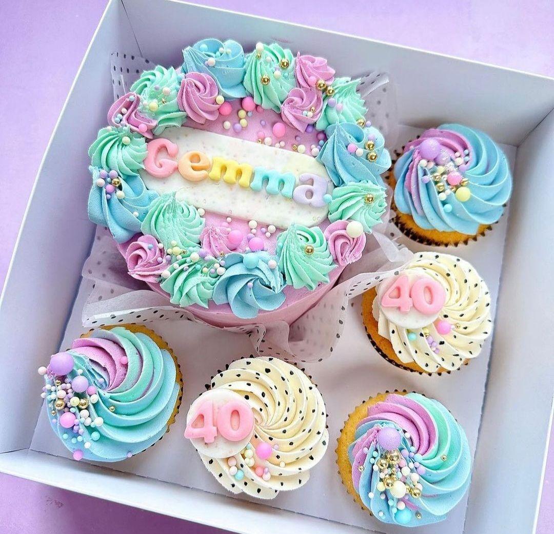 Bento cake & cupcakes